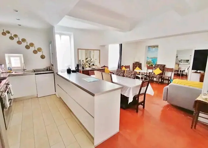 Appartement Familial - 7Pers- Hyeres-Centre