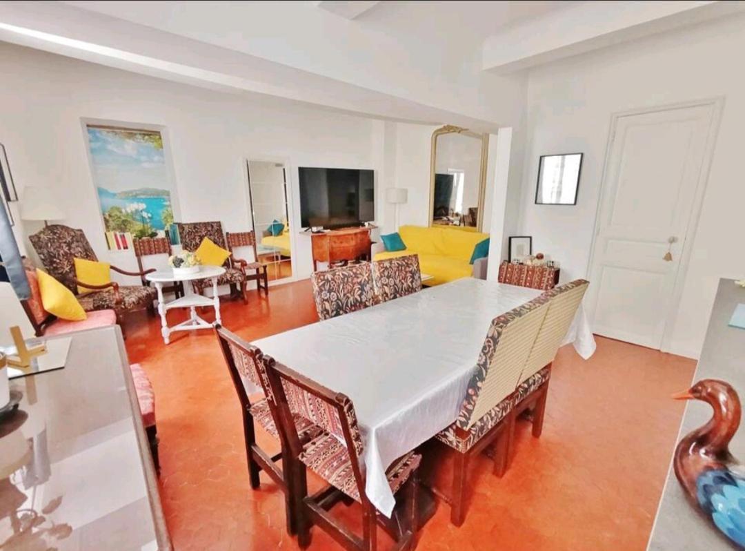 Familial - 7pers- Hyeres-centre Appartement